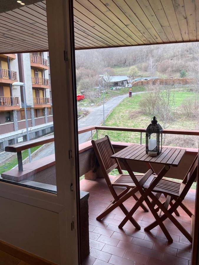 Apartaran 407 Con Terraza Betren Luaran gambar