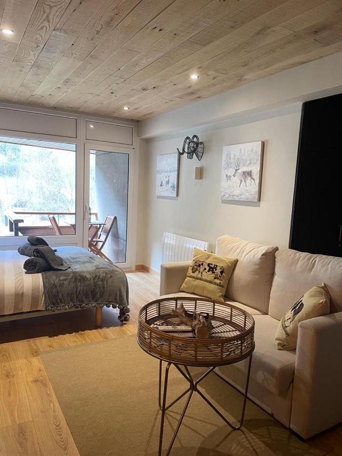 Apartaran 407 Con Terraza Betren Luaran gambar