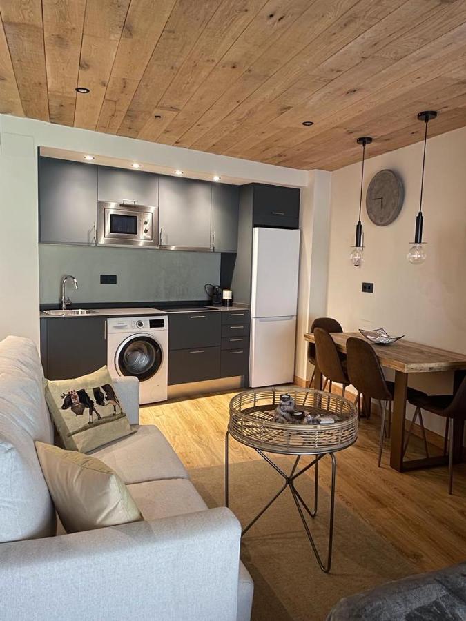 Apartaran 407 Con Terraza Betren Luaran gambar